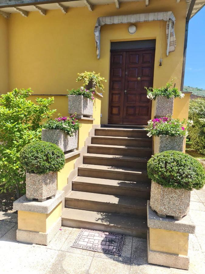 La Finestra Su Spello Apartment Екстериор снимка