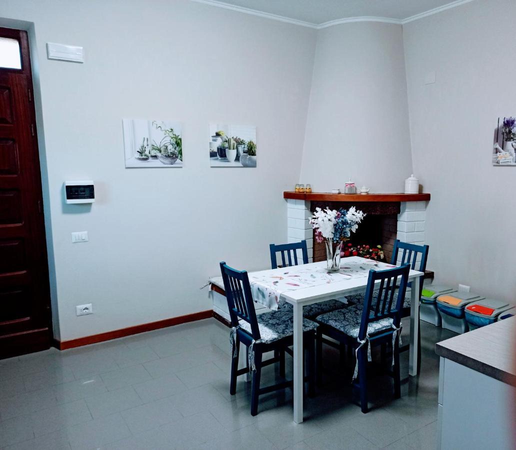La Finestra Su Spello Apartment Екстериор снимка